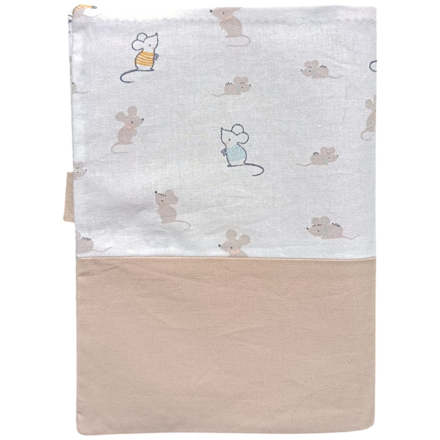 Protège carnet de santé personnalisable souris beige Les p'tites cousettes d'Ophélie