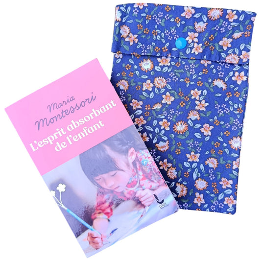 Pochette à livre en tissu fleur violet Les p'tites cousettes d'Ophélie