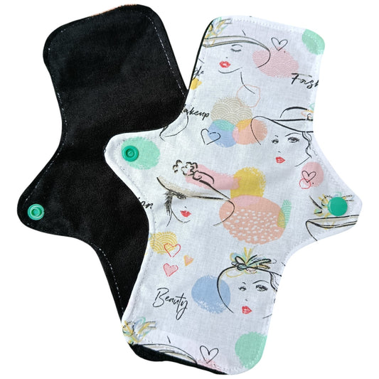 Serviette hygiénique lavable réutilisable féminine