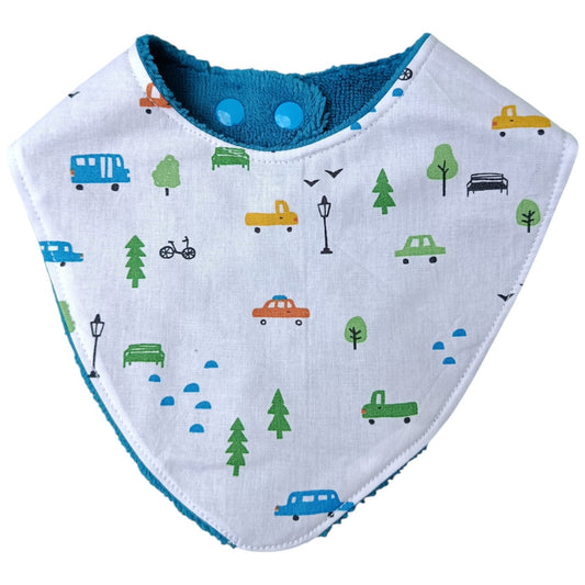 Bavoir bébé personnalisable voiture bleu vert rouge Les p'tites cousettes d'Ophélie