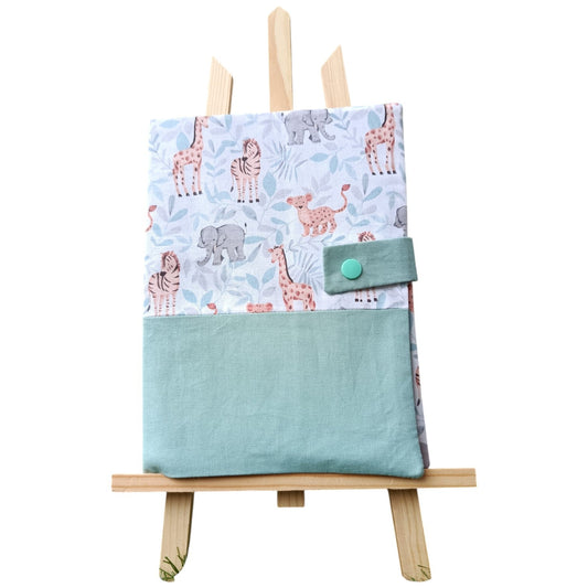 Protège carnet de santé personnalisable girafes zébre bleu Les p'tites cousettes d'Ophélie