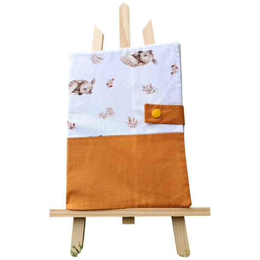 Protège carnet de santé personnalisable biche Camel marron Les p'tites cousettes d'Ophélie