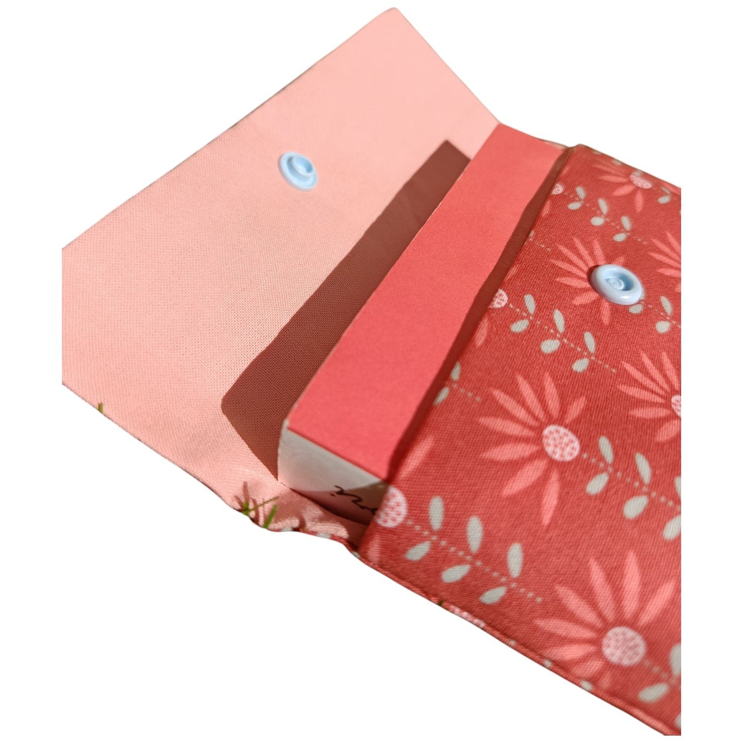 Pochette à livre en tissu rose Les p'tites cousettes d'Ophélie