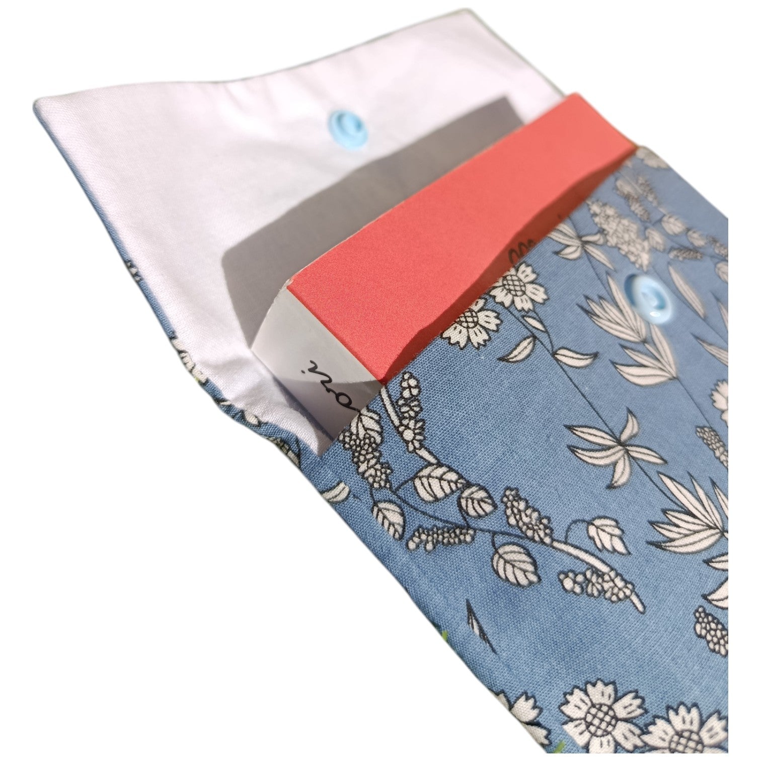 Pochette à livre en tissu fleur blanche bleu Les p'tites cousettes d'Ophélie