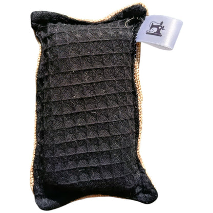 Eponge lavable réutilisable noire Les p'tites cousettes d'Ophélie