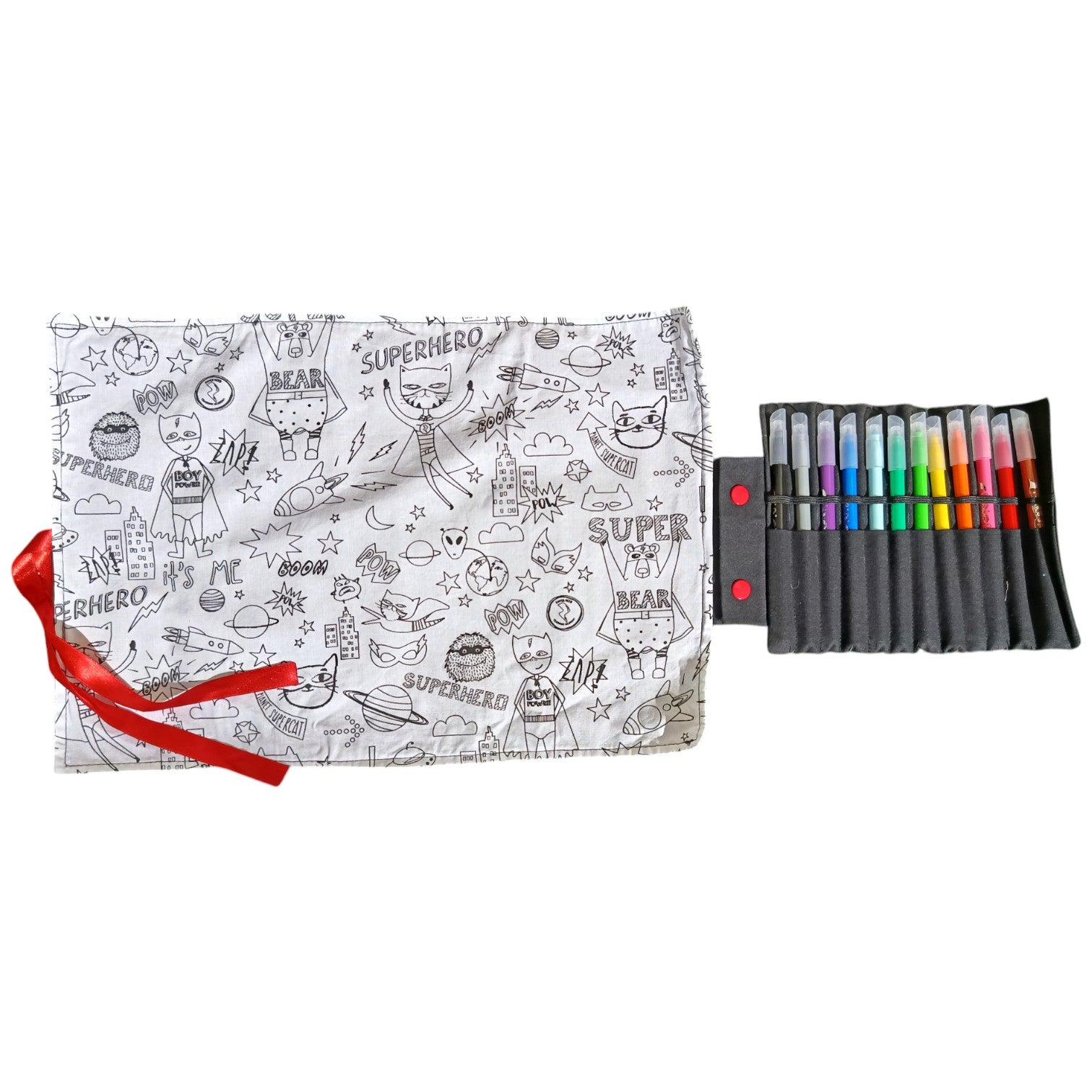 Set à colorier super héros
Lavable et réutilisable
Crayons fourni